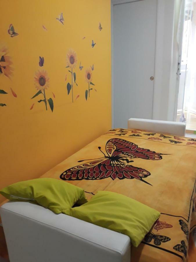 Apartamento Napoli Charme Exterior foto